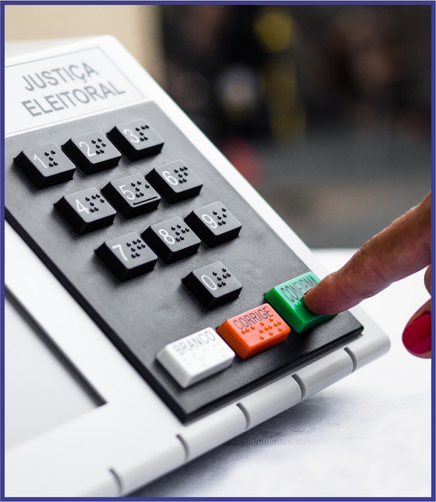 Justiça Eleitoral — urna eletrônica